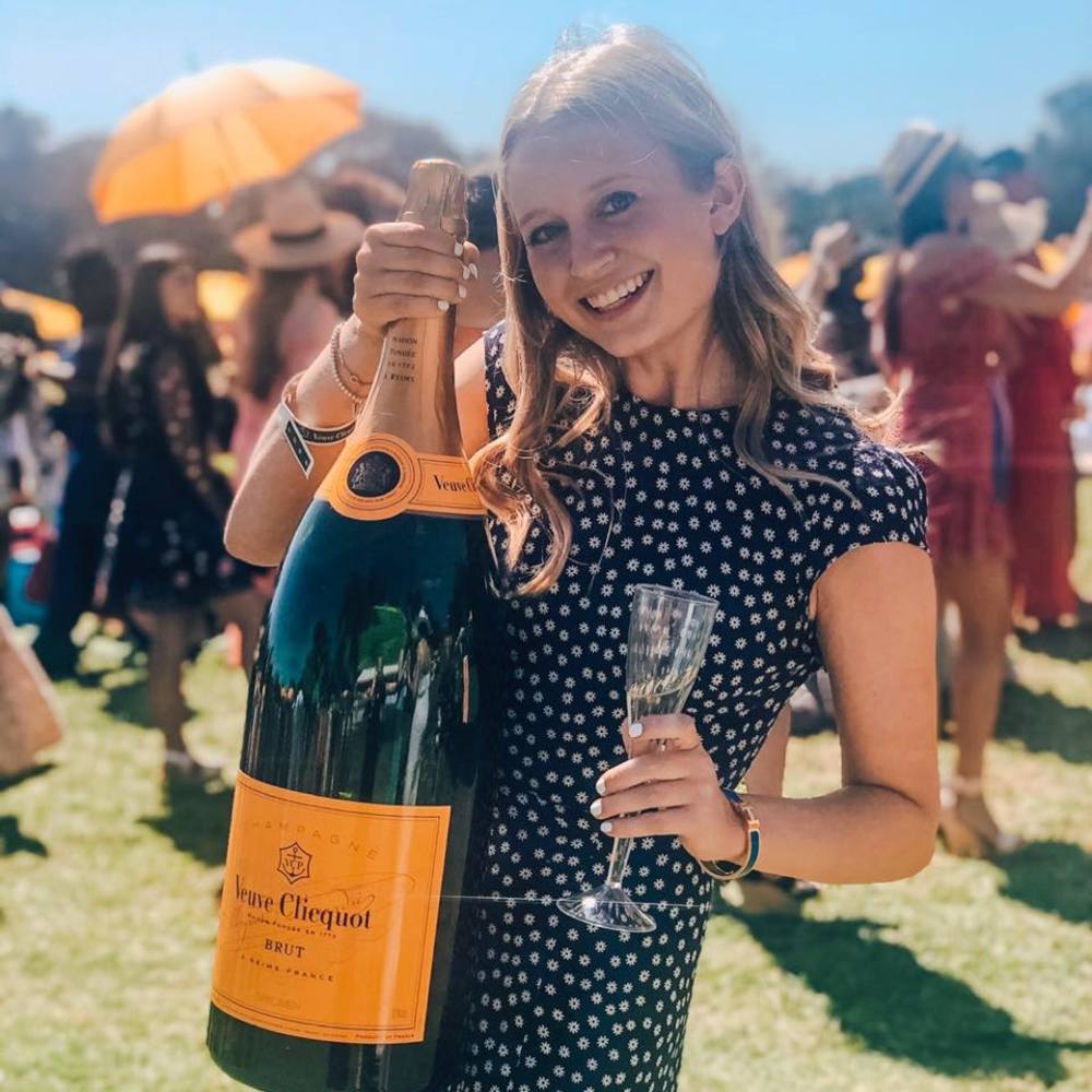 Meet your Posher, Madison